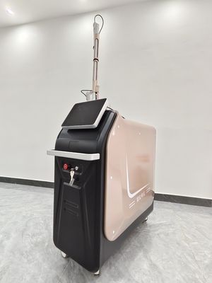 755nm 2700W تجديد الجلد Nd Yag آلة إزالة الوشم للايزر لإزالة الوشم